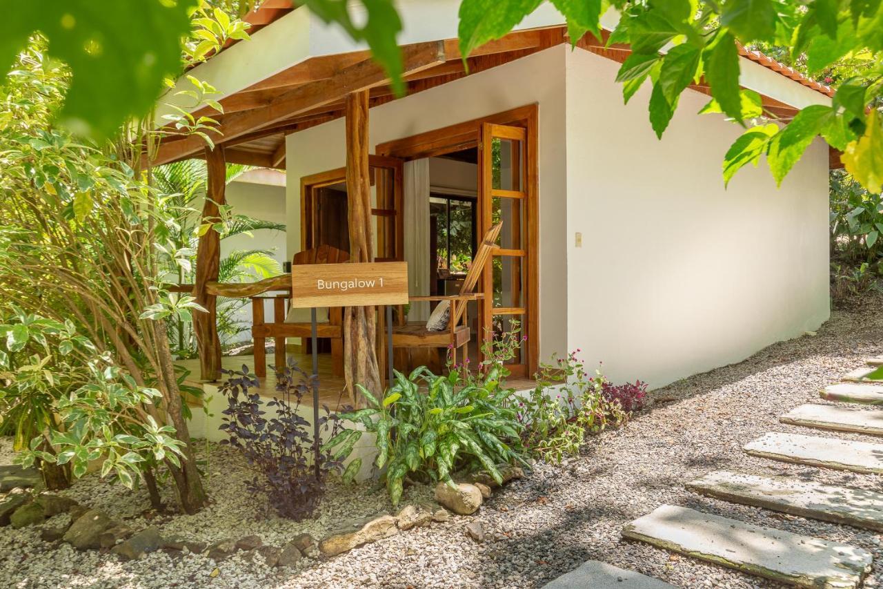 Makanas Beach Bungalows Playa Santa Teresa  Exterior photo