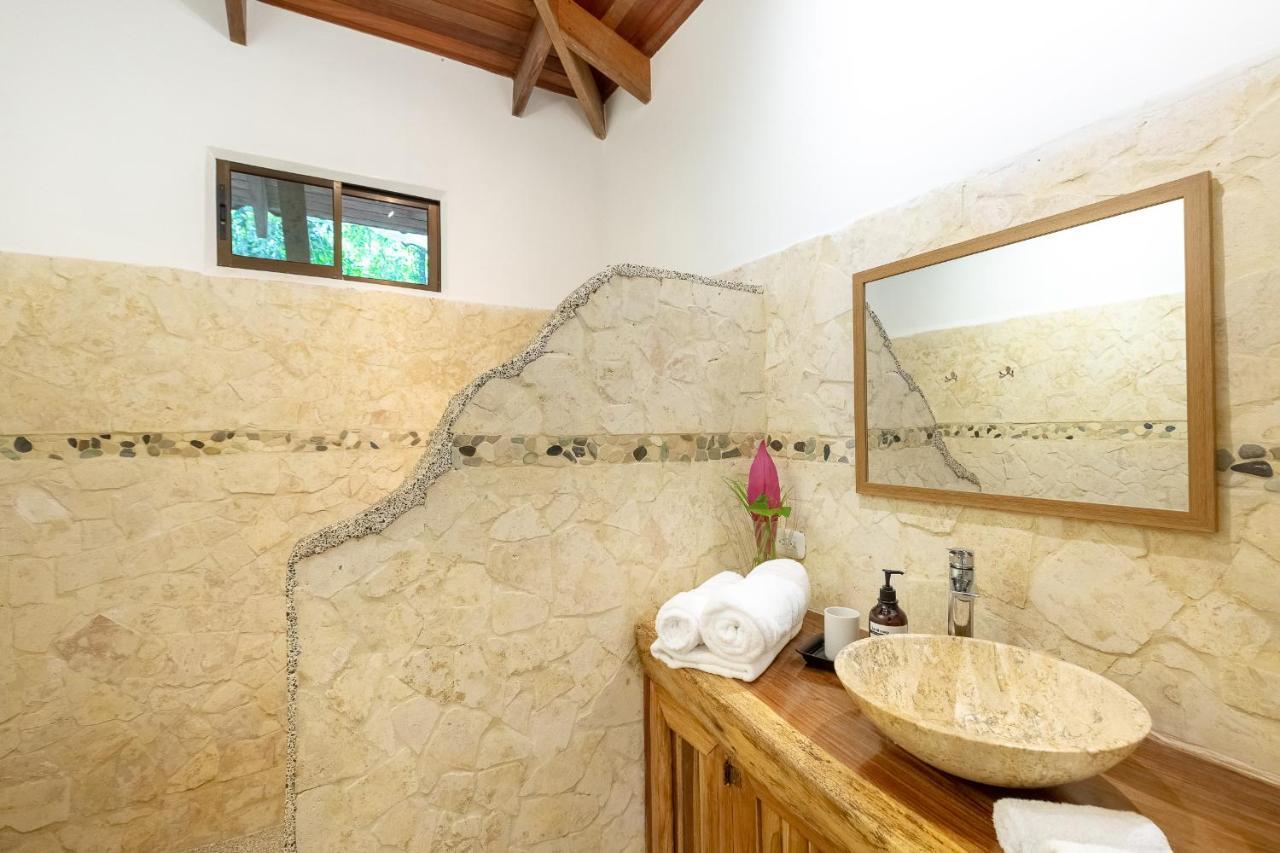 Makanas Beach Bungalows Playa Santa Teresa  Exterior photo