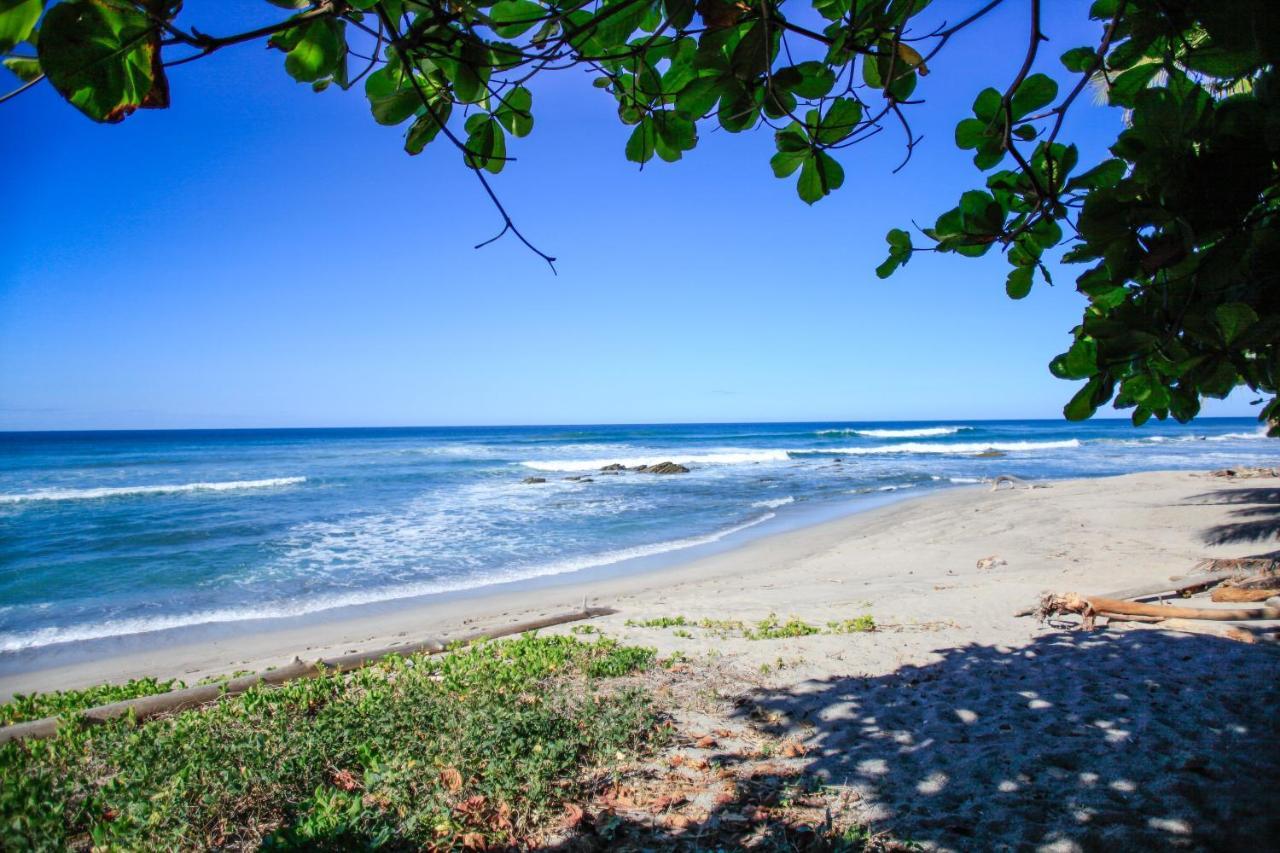 Makanas Beach Bungalows Playa Santa Teresa  Exterior photo